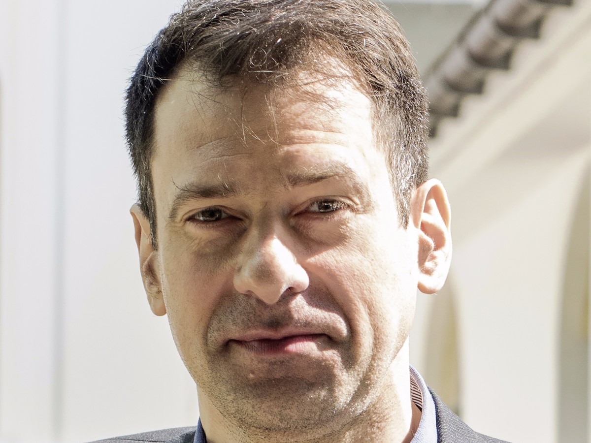 RO - Claudiu M. Florian1