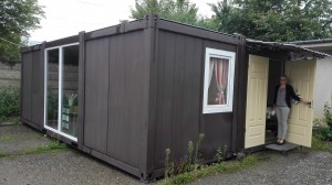 container019-300x168