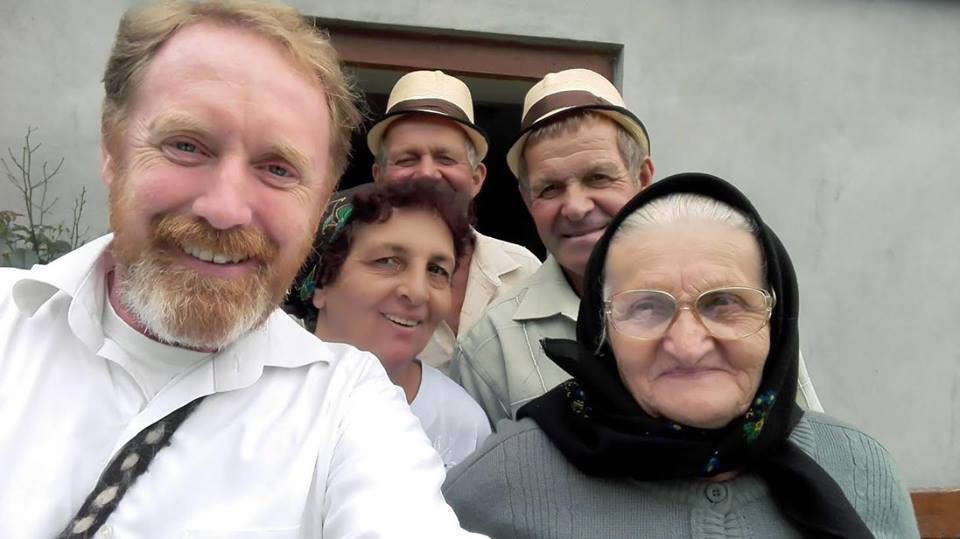 Irish man organises   “Long road to the Merry Cemetery”festival in Maramures to promote and support local&nbsp;culture