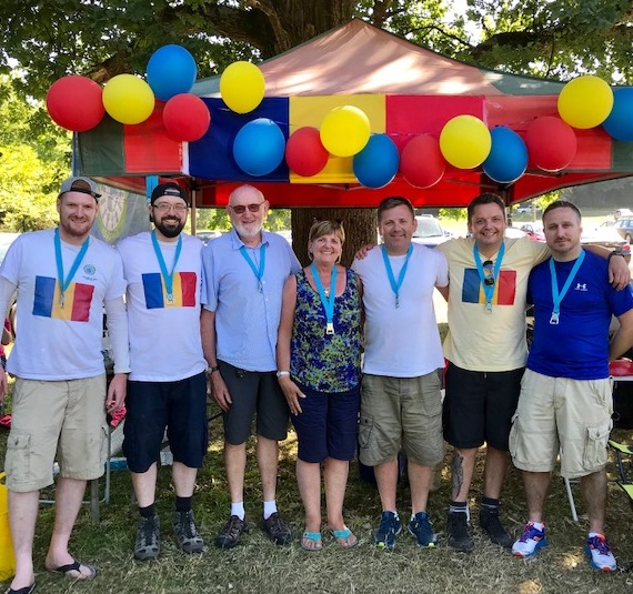 Irish volunteers buy minibus and fill it with goods to be donated to Romanian&nbsp;orphanage